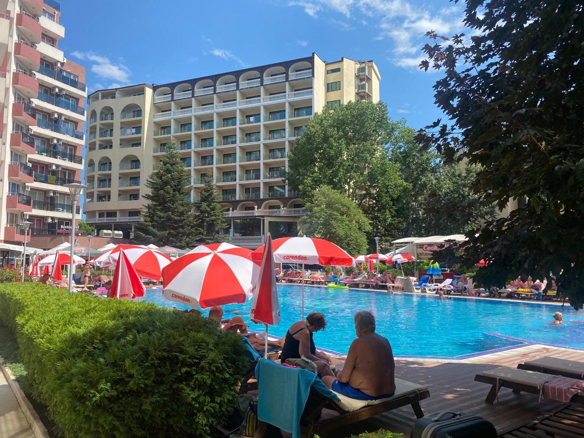 Admiral Plaza A1 Apartment Sunny Beach Exterior photo